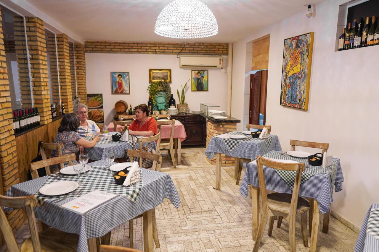 Krone De Iracema Hotel